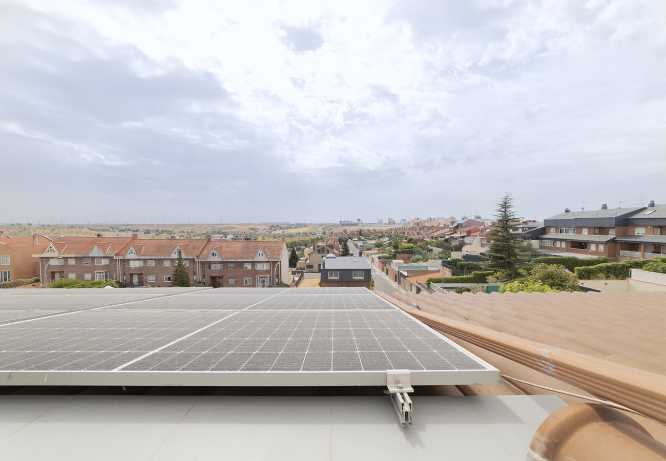 Estudio en Coslada - Buhardilla con terraza acogedora