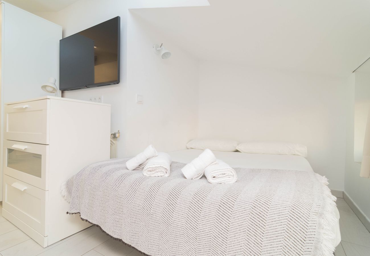 Estudio en Coslada - Lovely Attic