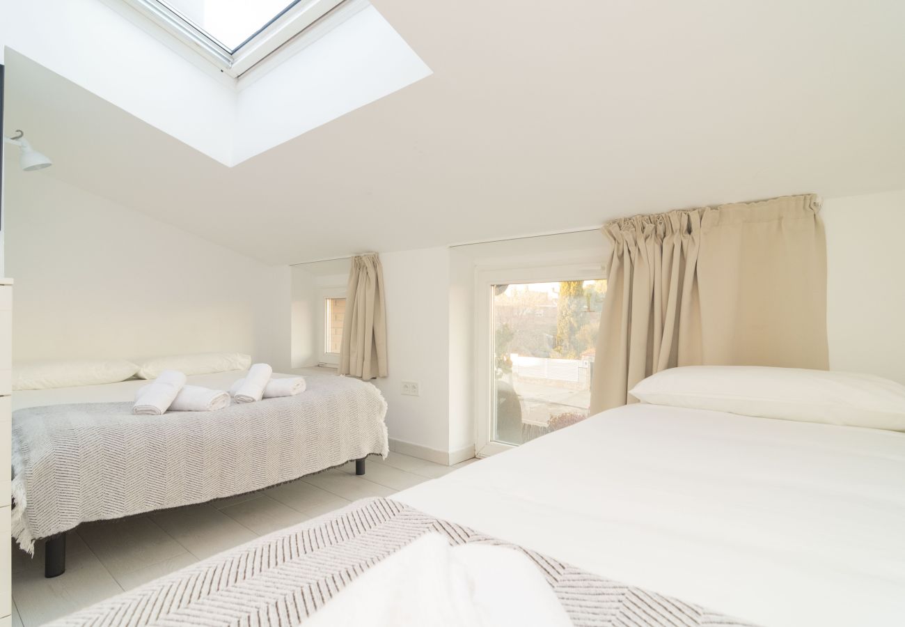 Estudio en Coslada - Lovely Attic