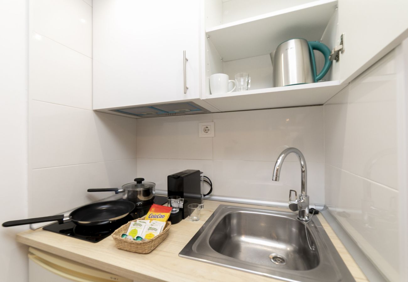 Estudio en Madrid - Regency VII - Ferga Suites 