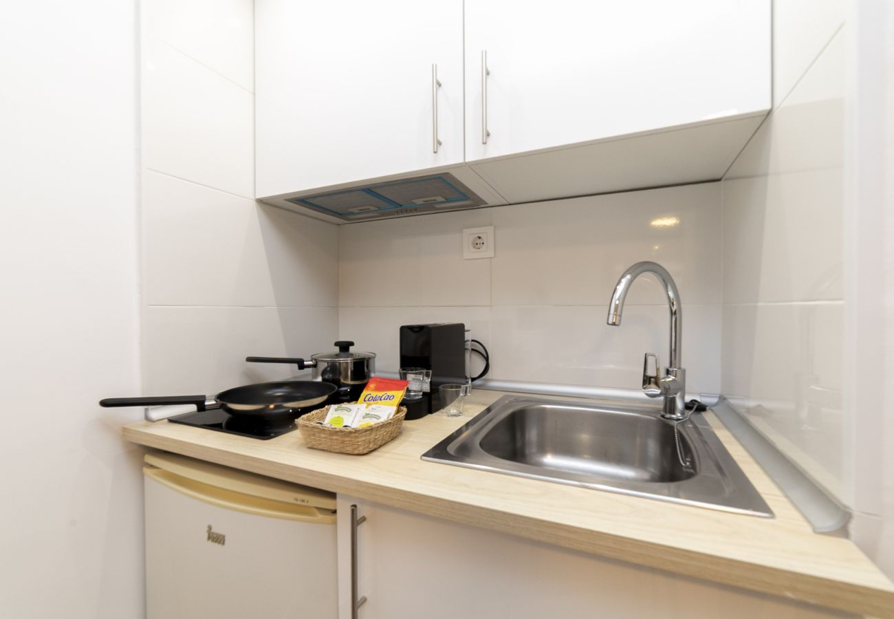 Estudio en Madrid - Regency VII - Ferga Suites 