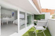 Studio in Coslada - Comfy balcony attic