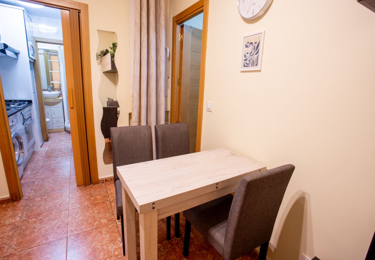 Apartment in Madrid - Easy and peace Chamberí