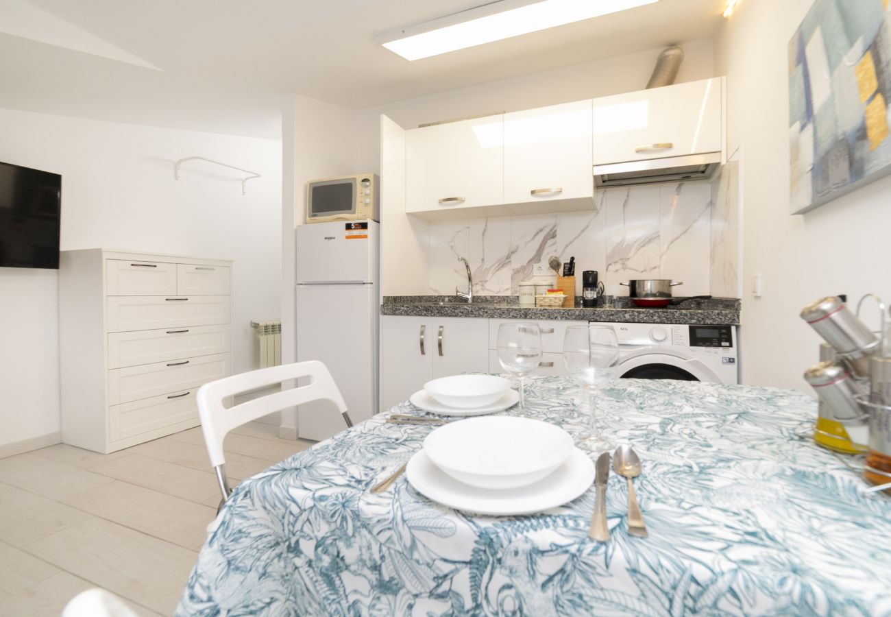 Studio in Coslada - Enchanted Attic