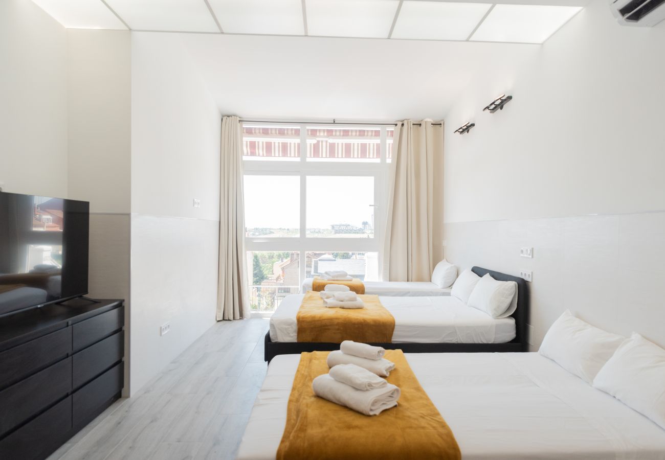 Studio in Coslada - Oriel family loft