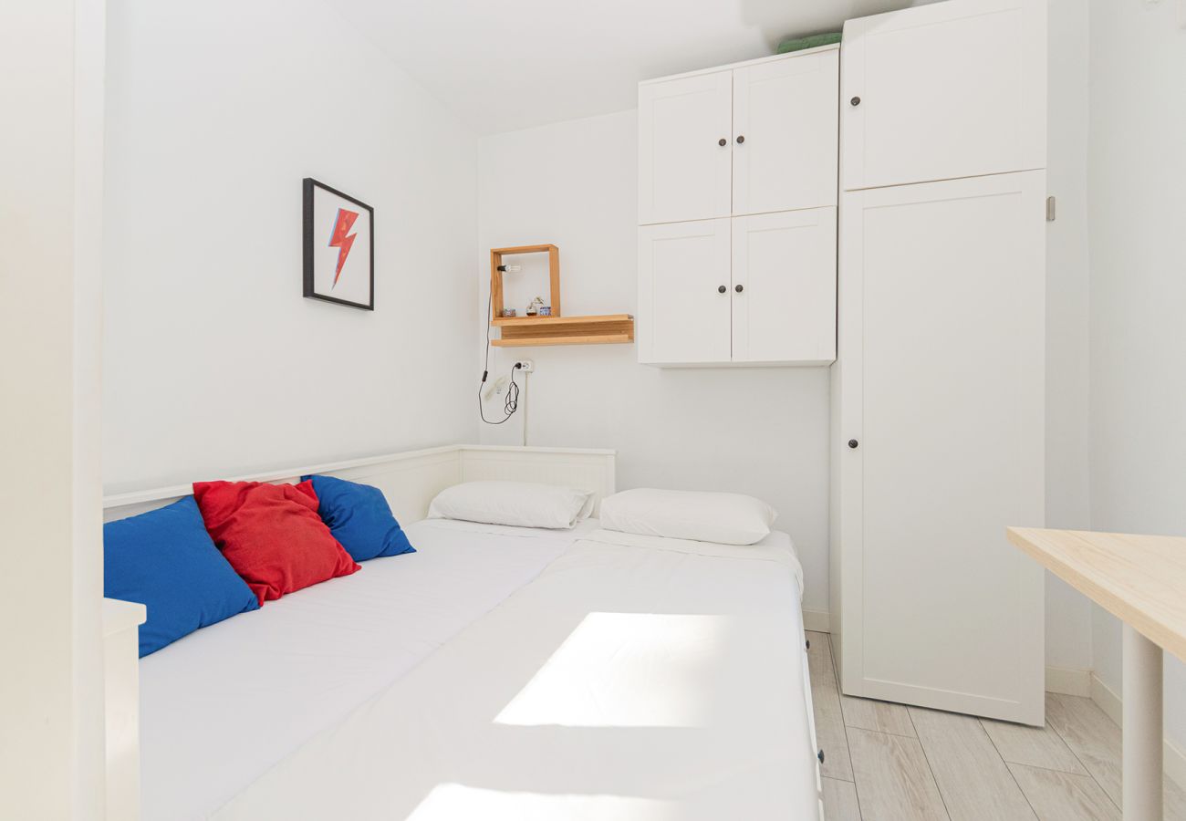 Apartment in Madrid - Riverside