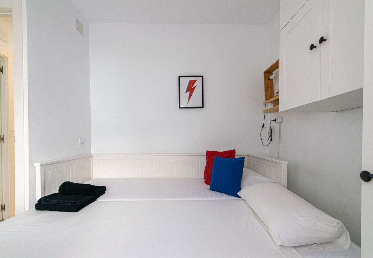 Apartment in Madrid - Riverside