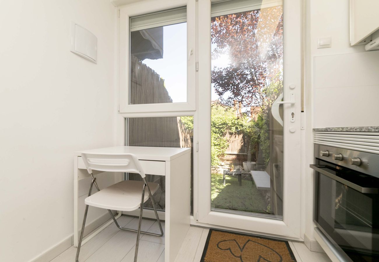 Studio a Coslada - Appartamento con giardino privato