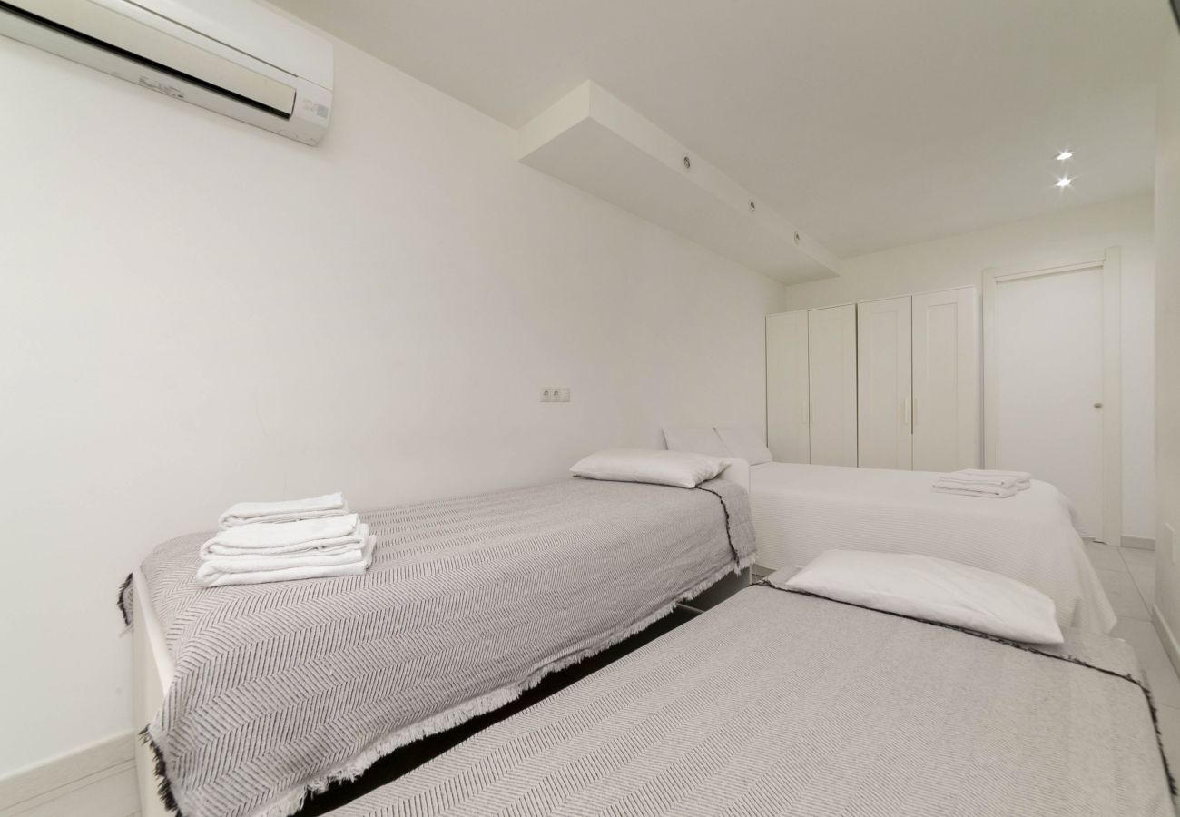 Studio a Coslada - Appartamento con giardino privato