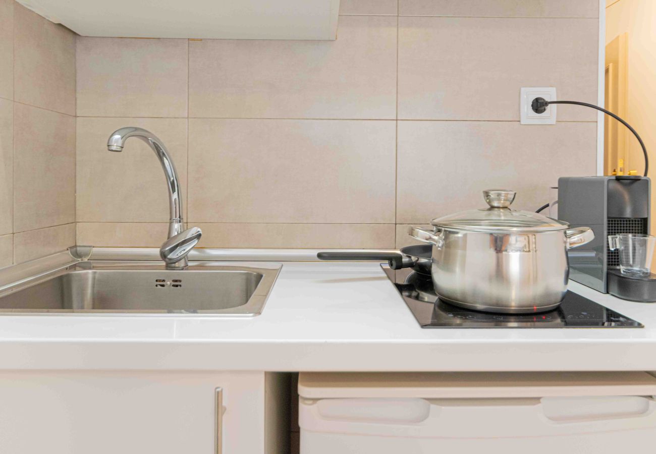 Studio a Madrid - Classy XV - Ferga Suites